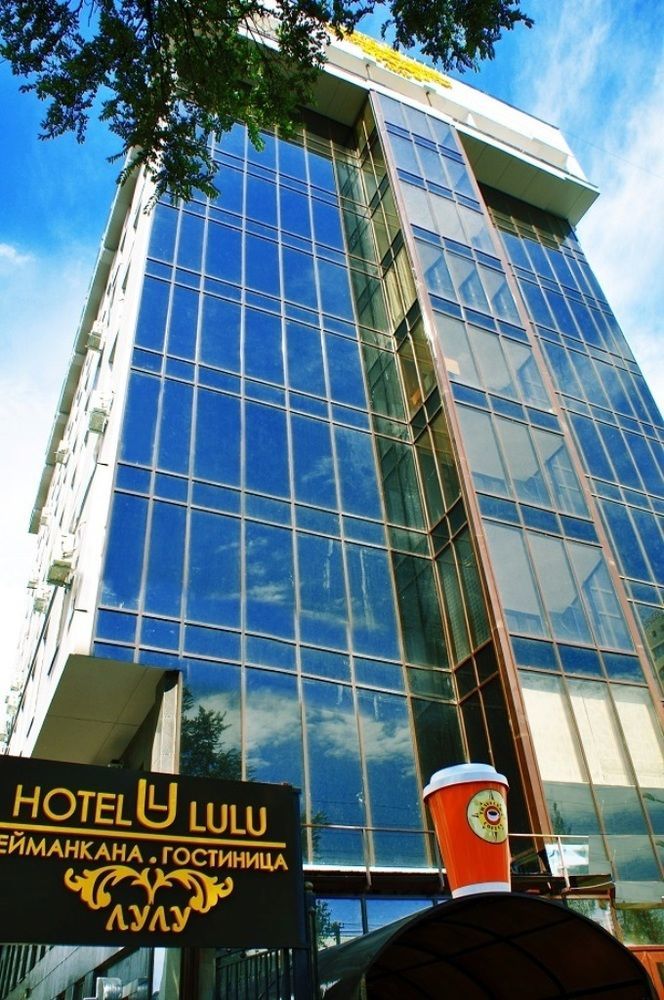 Hotel Lulu Bishkek Exteriör bild